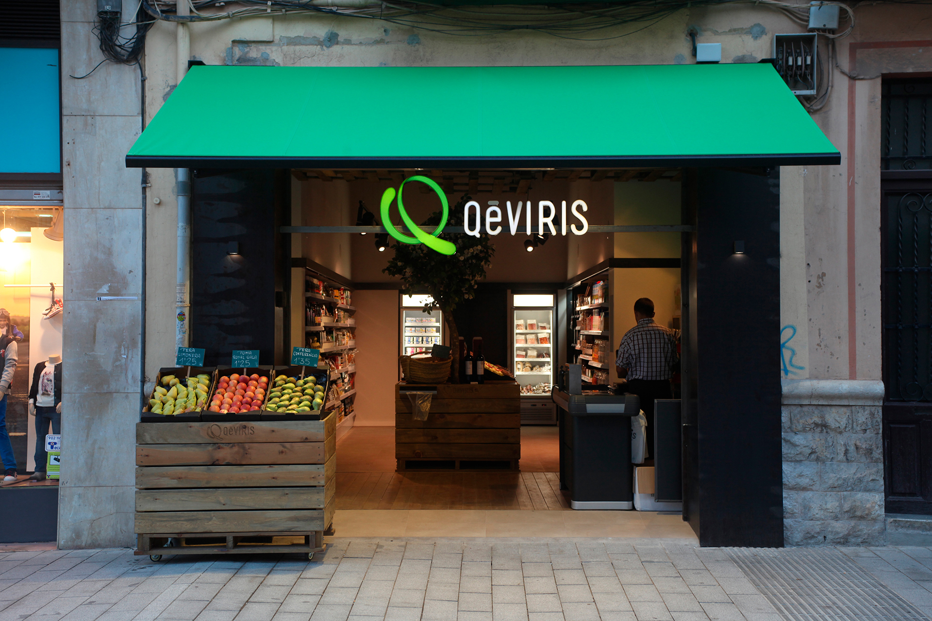 Qêviris